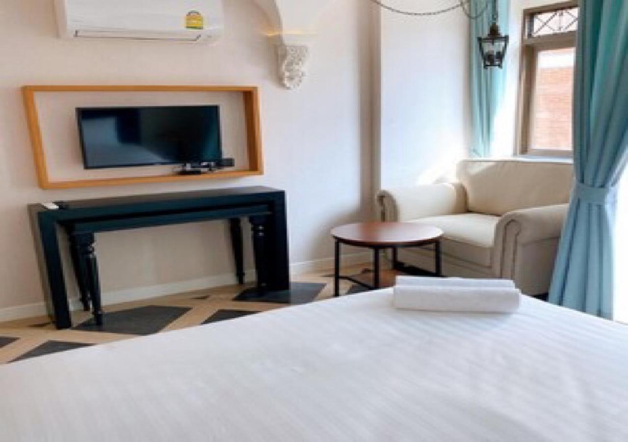 Espana Hotel Jomtien Resort Luaran gambar