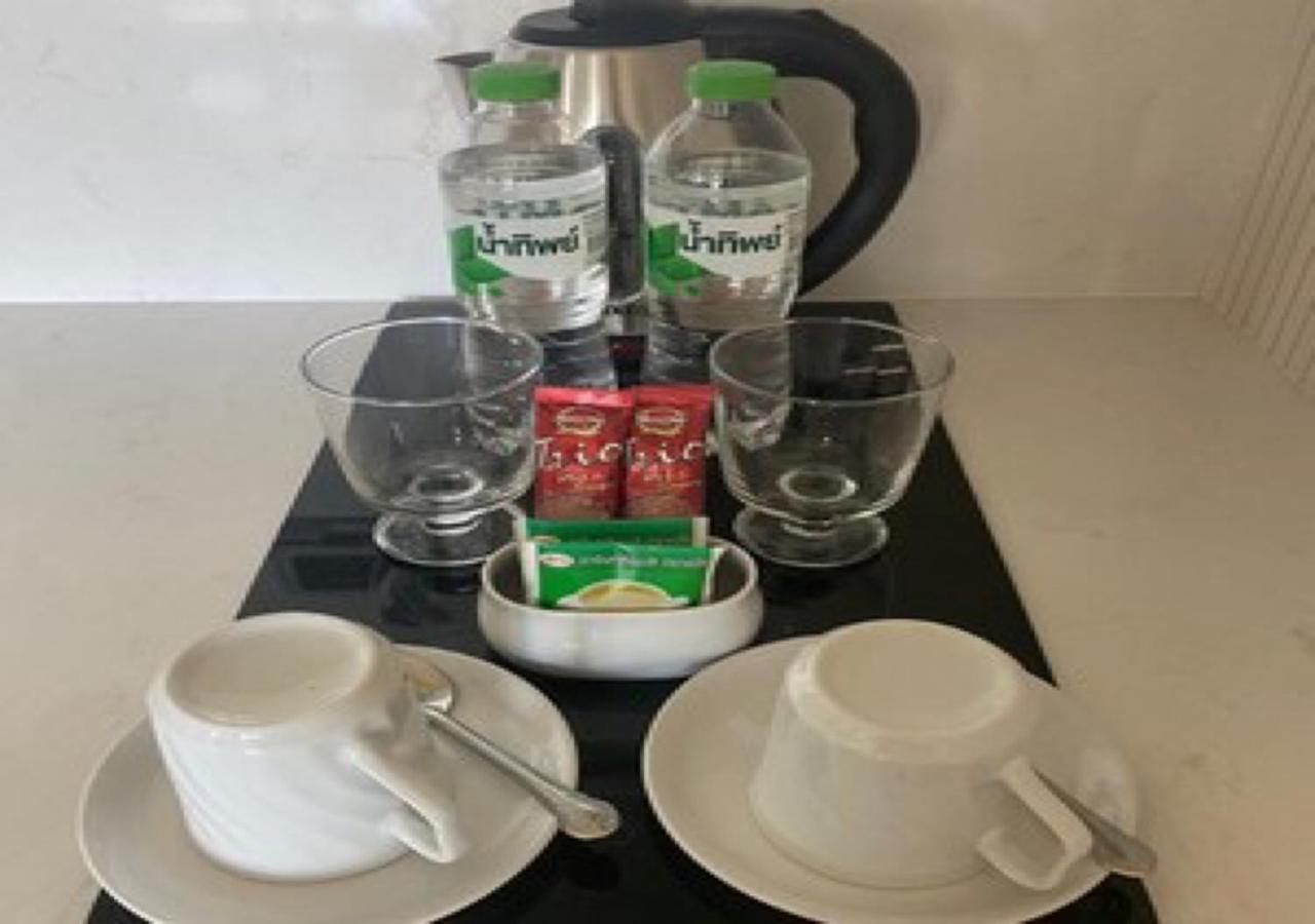 Espana Hotel Jomtien Resort Luaran gambar
