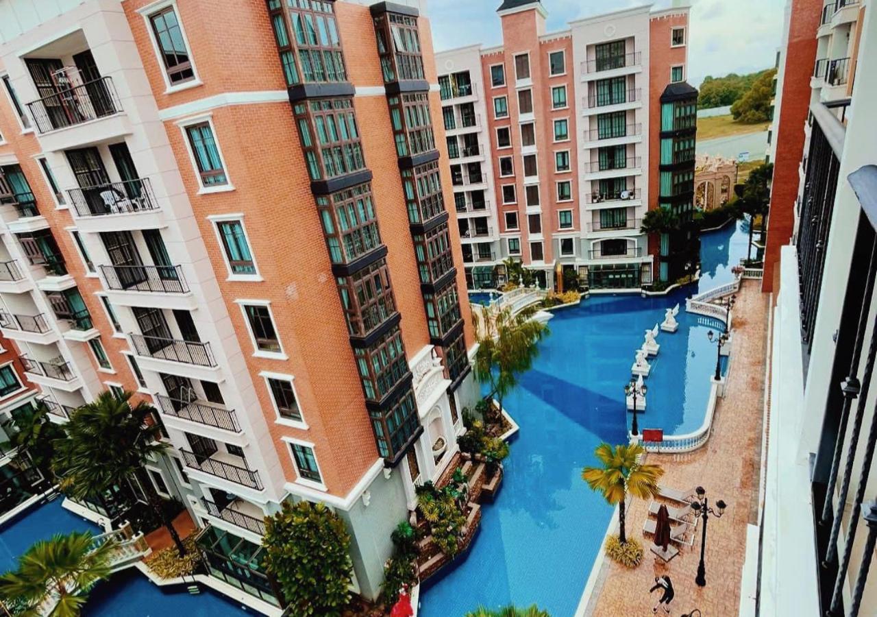 Espana Hotel Jomtien Resort Luaran gambar